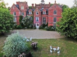 Gissing Hall Hotel，位于Gissing的酒店