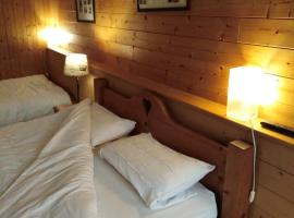 Chalet La Bachole，位于Charancieu的酒店