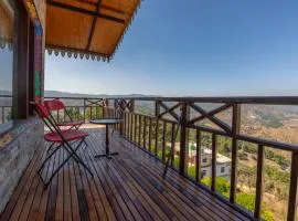 BluSalzz Homes - The Himalayan Bungalow, Almora - Uttarakhand