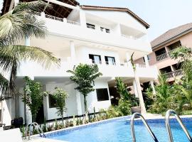 Villa Luxury Baguida，位于洛美的海滩短租房