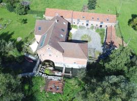 Les gîtes du Moulin castral，位于Geer的酒店