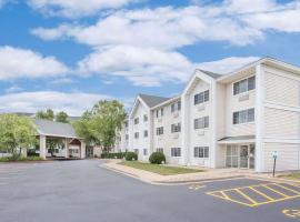 Cobblestone Suites - Oshkosh，位于奥什科什的酒店
