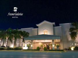 弗雷斯诺加莱里亚斯酒店，位于托雷翁克罗娜球场附近的酒店