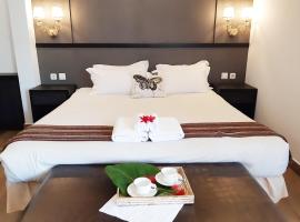 Hotel Purnama Lenggang，位于Gantung的豪华型酒店