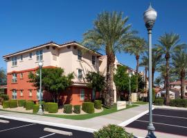 Sonesta Simply Suites Phoenix Scottsdale，位于斯科茨西塔里耶森建筑学校附近的酒店