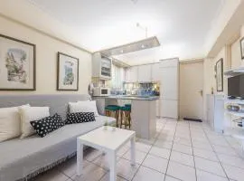 Amazing Apartment Pallini - Near Airport & Metro