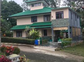 Villa Green Fresh - Bumi Ciherang - Cipanas，位于展玉的乡村别墅