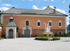 Ferienwohnungen Schloss Wasserleonburg，位于Nötsch的酒店