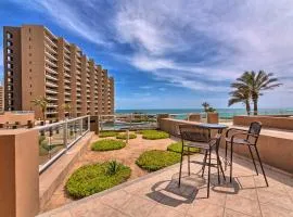 Las Palomas 2BR GROUND FLOOR Huge Patio/Closest to Lazy River/Steps to Beach