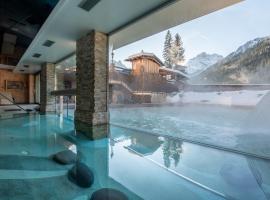 Croce Bianca Leisure & Spa Hotel，位于卡纳泽伊的Spa酒店