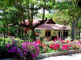 Hotel Campestre la Guaira，位于Alvarado的酒店
