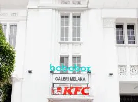 Bobopod Kota Tua, Jakarta