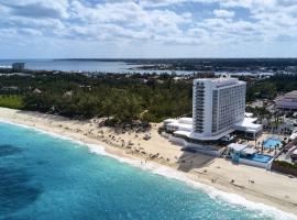 Riu Palace Paradise Island - Adults Only - All Inclusive，位于拿骚的酒店