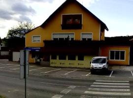 restoran i prenoćište Egghus，位于Našice的住宿加早餐旅馆