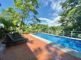 Casa Carpe Diem, Manuel Antonio Beach，位于奎波斯城的乡村别墅