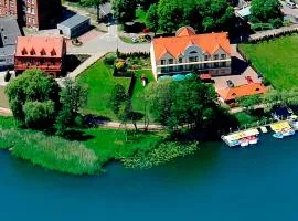 巴尔里内克酒店