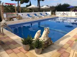LEMON TREE VILLA