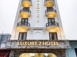 TỪ SƠN LUXURY 2 HOTEL，位于Ðại Dính的豪华酒店