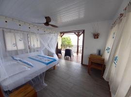 Fafapiti Lodge Fakarava，位于法卡拉瓦的海滩短租房