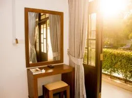 Kabalana Hotel & Villa