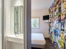 hotelF1 Crosne Créteil，位于Crosne的酒店
