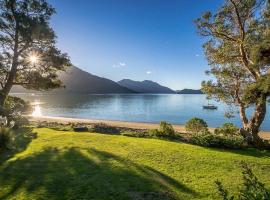 Sounds Magic - Moetapu Bay Bach，位于Ohingaroa的别墅