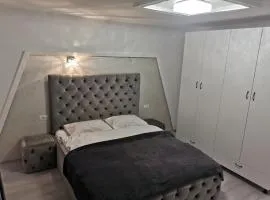 Jolie Luxury Apartments II