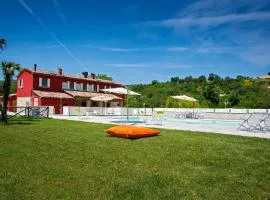 CASCINA MARIANNA 12&4, Emma Villas