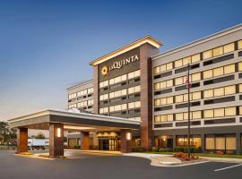 La Quinta Inn & Suites by Wyndham Richmond-Midlothian，位于中洛锡安的酒店