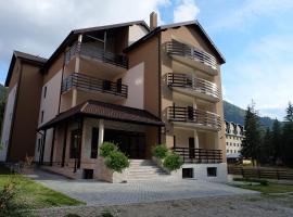 Poiana Ski Residence Apartment 5，位于波亚纳布拉索夫苏特利菲克滑雪场附近的酒店