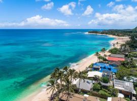 Hawaii Oceanfront Beach House Paradise on the Beach Family Activities，位于哈莱伊瓦威美亚湾海滩公园附近的酒店