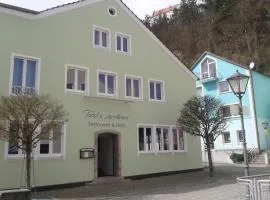 福斯特兰德豪斯酒店