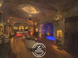 Kapadokya Hill Hotel & Spa (12+)，位于内夫谢希尔Tatlarin Underground City附近的酒店