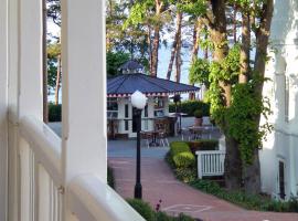 Strandvillen Binz - Ferienwohnung mit 1 Schlafzimmer und Balkon AH-625，位于宾茨的酒店