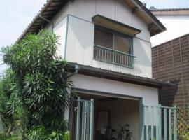 Pavillon Higashi Fujita - an independent house，位于Moroyose的酒店