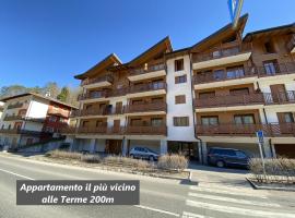 Residenza al Parco Termale - Comano Terme，位于科马诺泰梅的酒店