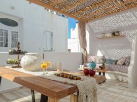 Aegean White Home，位于纳克索乔拉的家庭/亲子酒店