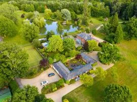 Cadnam Lodge