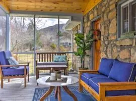 The Rock Cottage in Hot Springs Screened Porch!