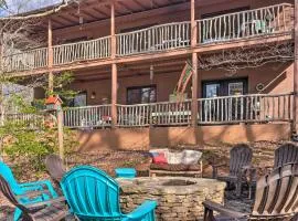 Joshuas Lodge with Hot Tub and Mountain Views!