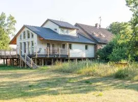 Tranquil Holiday Home in Winsen near the river