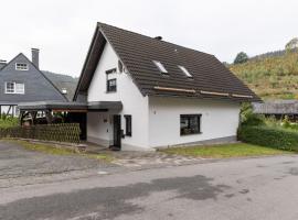 Cosy holiday home in Olsberg with garden，位于奥尔斯贝格的酒店