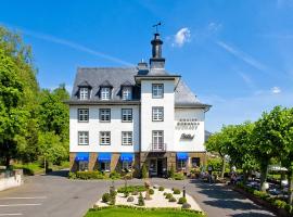 Kurhaus Hotel，位于巴特明斯特艾弗尔的酒店