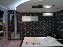 Motel Alkimia，位于廷博的酒店