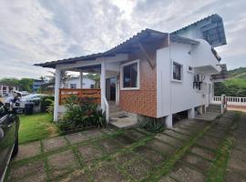 Cabañas Mar Olon，位于奥隆的酒店