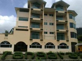 Hotel las Tangaras spa，位于San Miguel de los Bancos的酒店