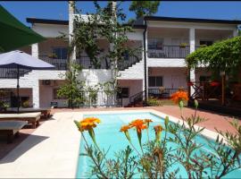 Mediterráneo Suites，位于伊瓜苏港的公寓式酒店