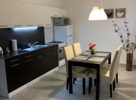 Várlak Apartman