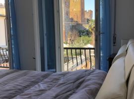 Castello Centro Storico，位于拉齐塞的酒店