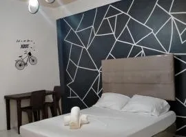 DJCI Apartelle Walk to Robinson & NE Pacific Mall 3 Min to SM Cabanatuan